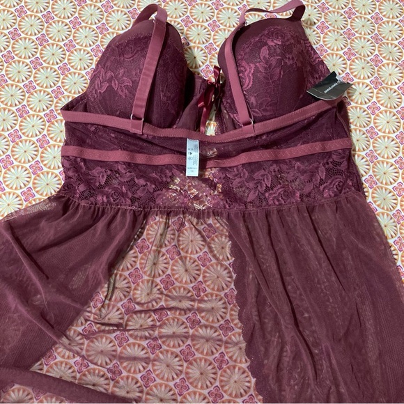 Ashley Stewart Burgundy Lace Bra Chemise - Picture 9 of 12